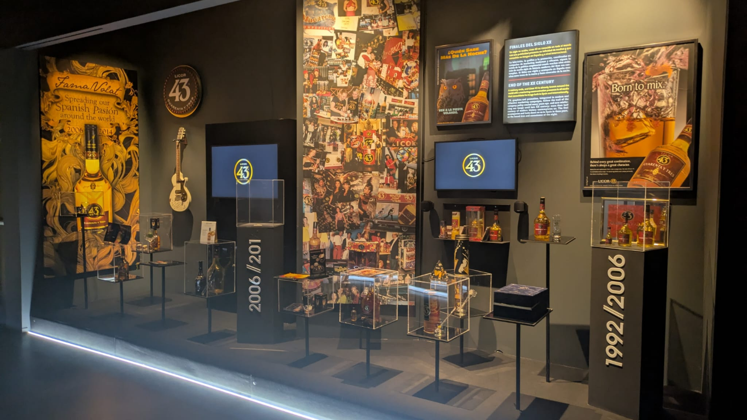 Experiencia 43, exposicion