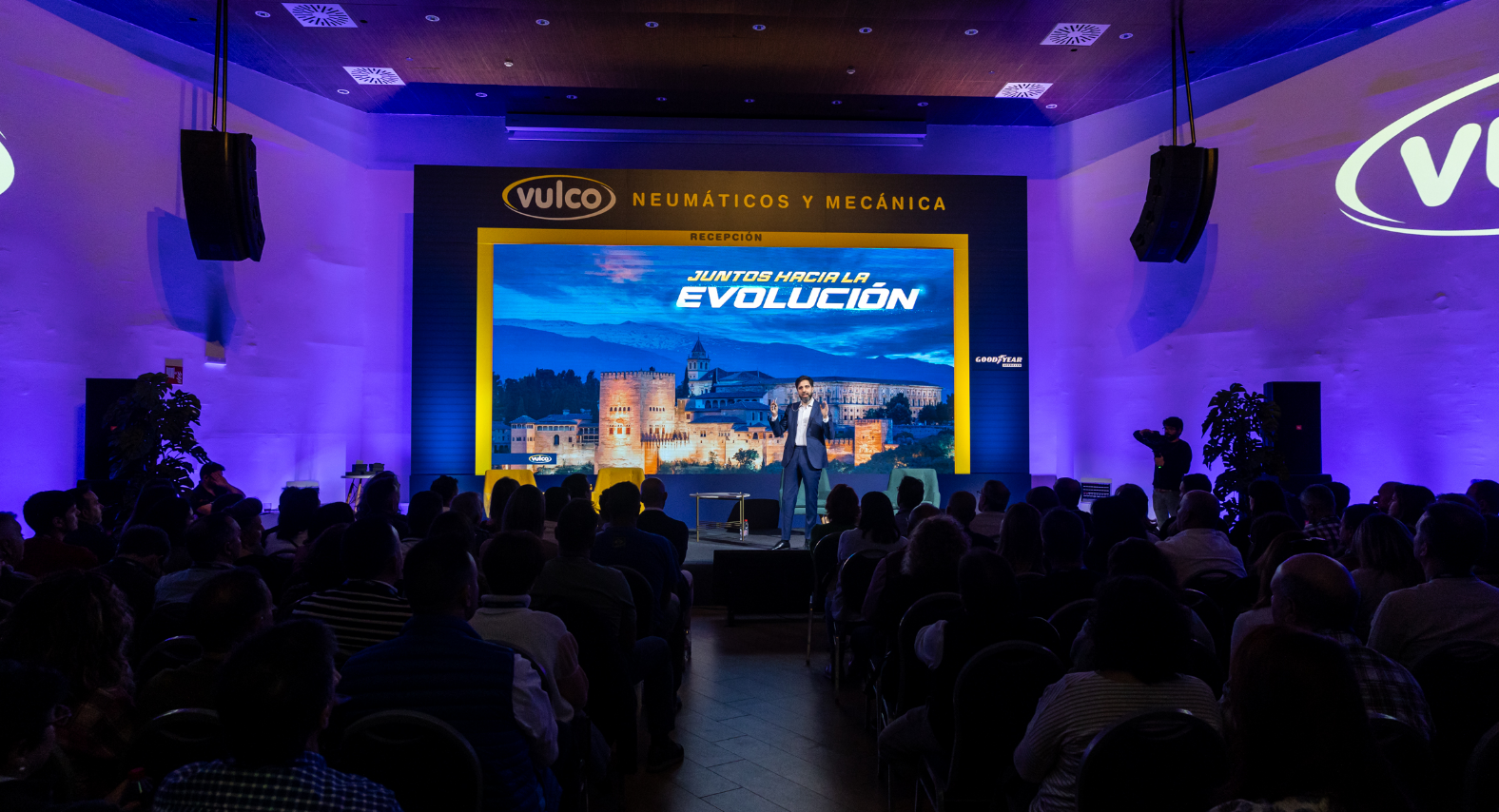 Conferencia de Vulco en Granada